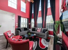 Upstay East Austin Retreat w Yard - 5min to Downtown