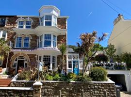 Channel Vista Guest House, hotel rom&aacute;ntico en Combe Martin