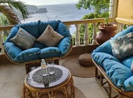 Family 2 bed apartment with stunning sea views