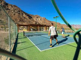 Danzante Bay Oceanfront 2 BR Beach & Golf, hotel en Ensenada Blanca