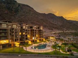 Extraordinary Beachfront Danzante Bay Loreto, hotel i Ensenada Blanca