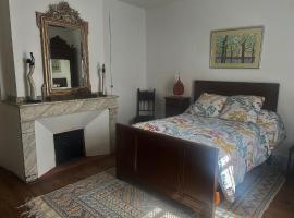 Chez Christian, hotel v destinaci LʼIsle-en-Dodon