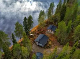 Kutulammen erämökki saunalla