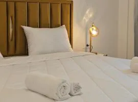 Natural Blue Suites-Canal d'Amour Retreat