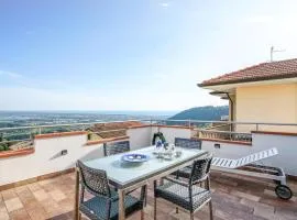 Beautiful Home In Corsanico