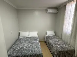 Loft Lux SM 13 (Smart TV, Ar condicionado, Cozinha)