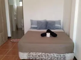 Filoli surf homestay