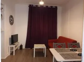 Appartement entier au RDC - Ideal pour travailleurs ou voyageurs en famille jusqu à 6p