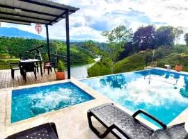 Hermoso Complejo Turistico Familiar con Piscina, Jacuzzi Cerca de Guatape