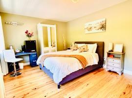 Oceanside Manor - Golf Course View, hotel in Qualicum Beach