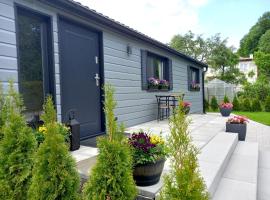 Chata Idylka - Nová chata se zahradou, hotel in Loučná nad Desnou