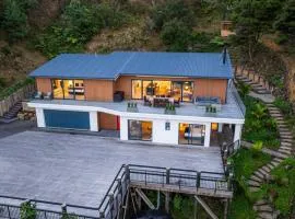 Flagstaff Hill Estate- New Luxury Listing Promo