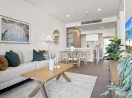 Modern 1-Bed Apartment with Views in Fremantle