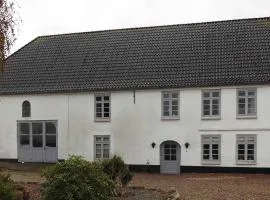 Large Holiday Home Near Tønder
