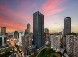 Yuexuan Hotel Chongqing Jiefangbei Hongyadong Branch, hotel con estacionamiento en Chongqing