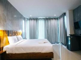 Seven Days a Week Resort, hotel in Ban Khuan Khan