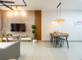 Cozy&RelaxHome 50m2Kepong Lake with Hill View in Kuala Lumpur