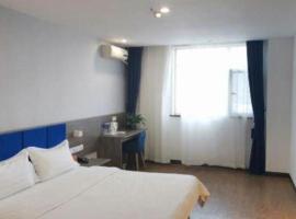 7 Days Inn Lvliang Bus Terminal, hotel v mestu Luliang