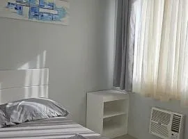 One oasis 3rdfloor with balcony 2br