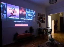 Patision cinema apartment