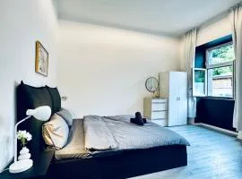 Cozy & Quiet 1BR Apartment Well-Connected
