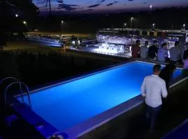 GT Lounge