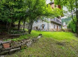 Les Chalets de la Revue
