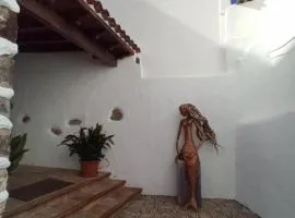 Comoda habitacion en Garachico con piscina