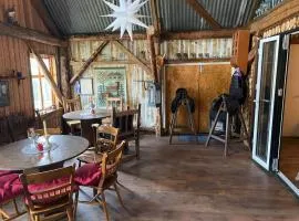 Lysefjorden og Prekestolen Unik og koselig leilighet i stallbygning