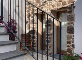 Zenia C, hotel en Orosei