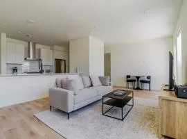 Blueground Round Rock pool nr Old Settlers Park ATX-320