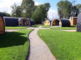 All Manor Of Events - Glamping Pods, κάμπινγκ πολυτελείας σε Henley