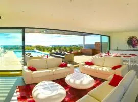 Heated pool, Sea view villa, near Pinarello