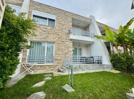 07 Duplex Villa, Gjiri i Lalzit, Lura 2 4 sunbeds included, hotell i Durrës