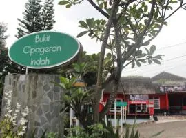 Guest House Griya Mas BCI A 39A