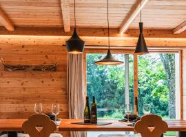 Hideaway Chalet Porona, hotel v destinaci Ledro