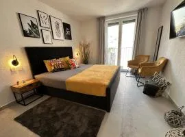 Charming coastal apartment in Komarna