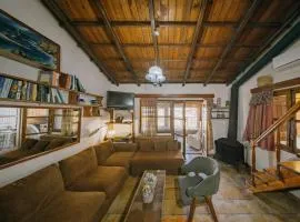 Seaside Wooden Cottage Retreat