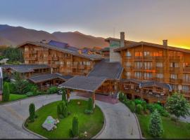 Apartment 78 by the pool, hotel la plajă din Bansko