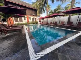 Mahasok hotel luangprabang