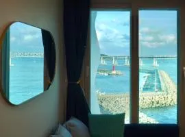 Ocean Front Apartment