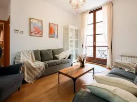 Suite Seo Centro 8 Pax Familiar 3 Dormitorios