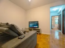Apartamento 2 Quartos Centro EV06