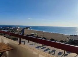 Sunrise Beach Apartment
