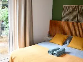 Black Cabin Veluwe - Wellness in het bos - Airco & Sauna