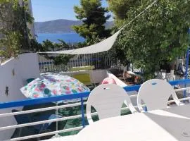 Salamina Sea Escape