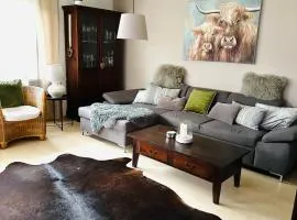 Ferienwohnung Kristin mit Bergblick, grossem Garten und Grill