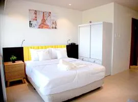 Deluxe studio for rent、Lapu Lapu Cityにあるマクタン・セブ国際空港 - CEBの周辺ホテル