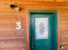 The Loose Moose Lodge #3 at Downtown Grand Lake