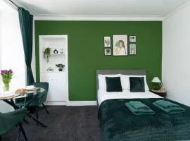 Studio flat in Dundee